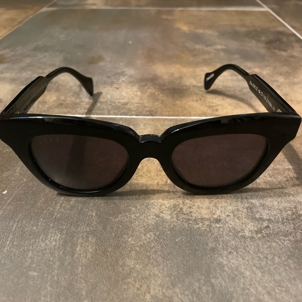 Diff Charitable Eyewear Sunglasses